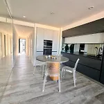 Apartament Les Pieds Dans L'Eau - Appartement Moderne A 50 M Plage Le Grau-Du-Roi